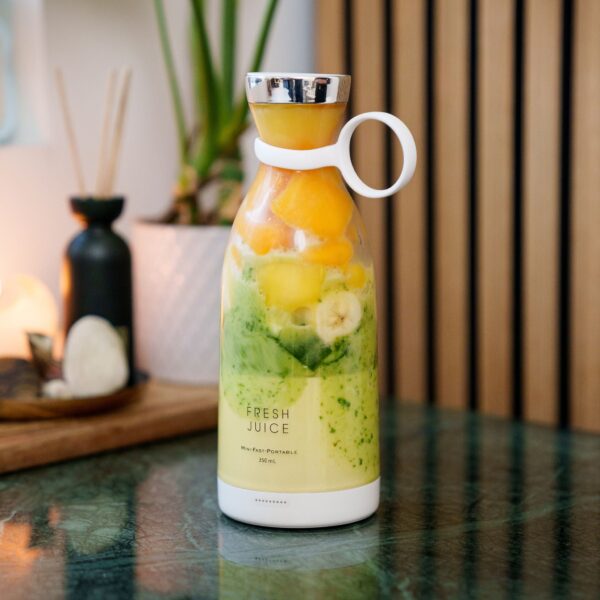 FreshJuice - Bærbar Blender (mini blender) - Hvid - tech-shoppen.dk