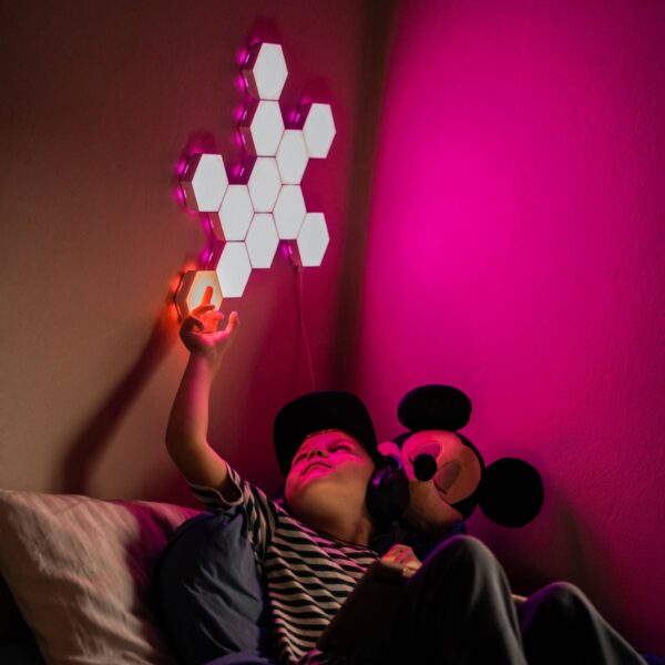 Hexagon LED væglampe til børn (med touch) - tech-shoppen.dk