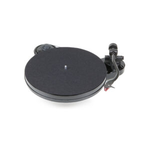 Pro-Ject RPM 1 Carbon 2M Red Piano - Pro-Ject